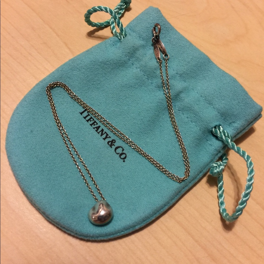 Tiffany & CO necklace